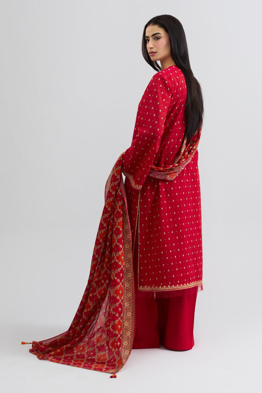 LAWN | EMBROIDERED - Pehnaawaa