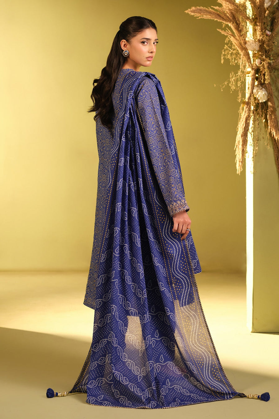 LAWN | EMBROIDERED - Pehnaawaa