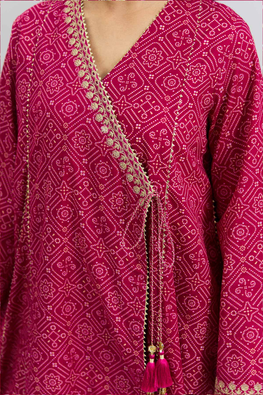 LAWN | EMBROIDERED - Pehnaawaa