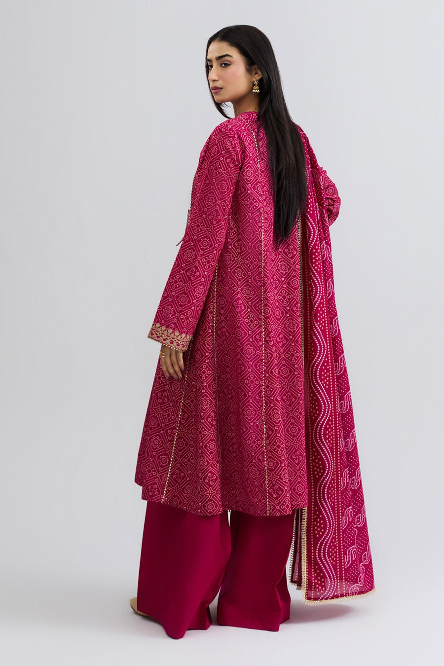 LAWN | EMBROIDERED - Pehnaawaa