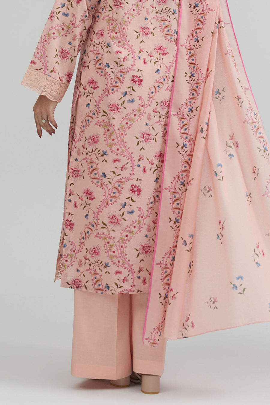 LAWN | EMBROIDERED - Pehnaawaa