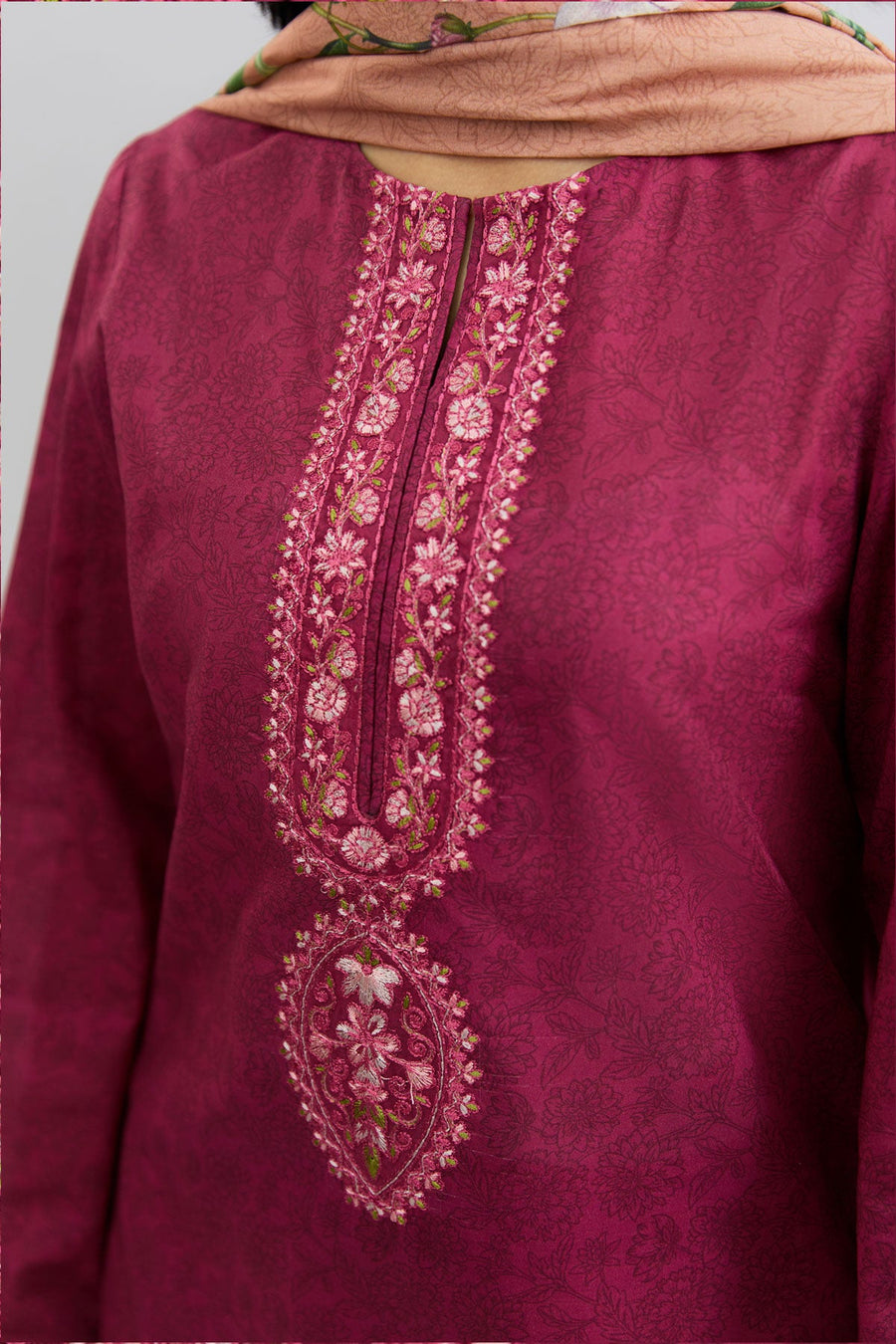 LAWN | EMBROIDERED - Pehnaawaa
