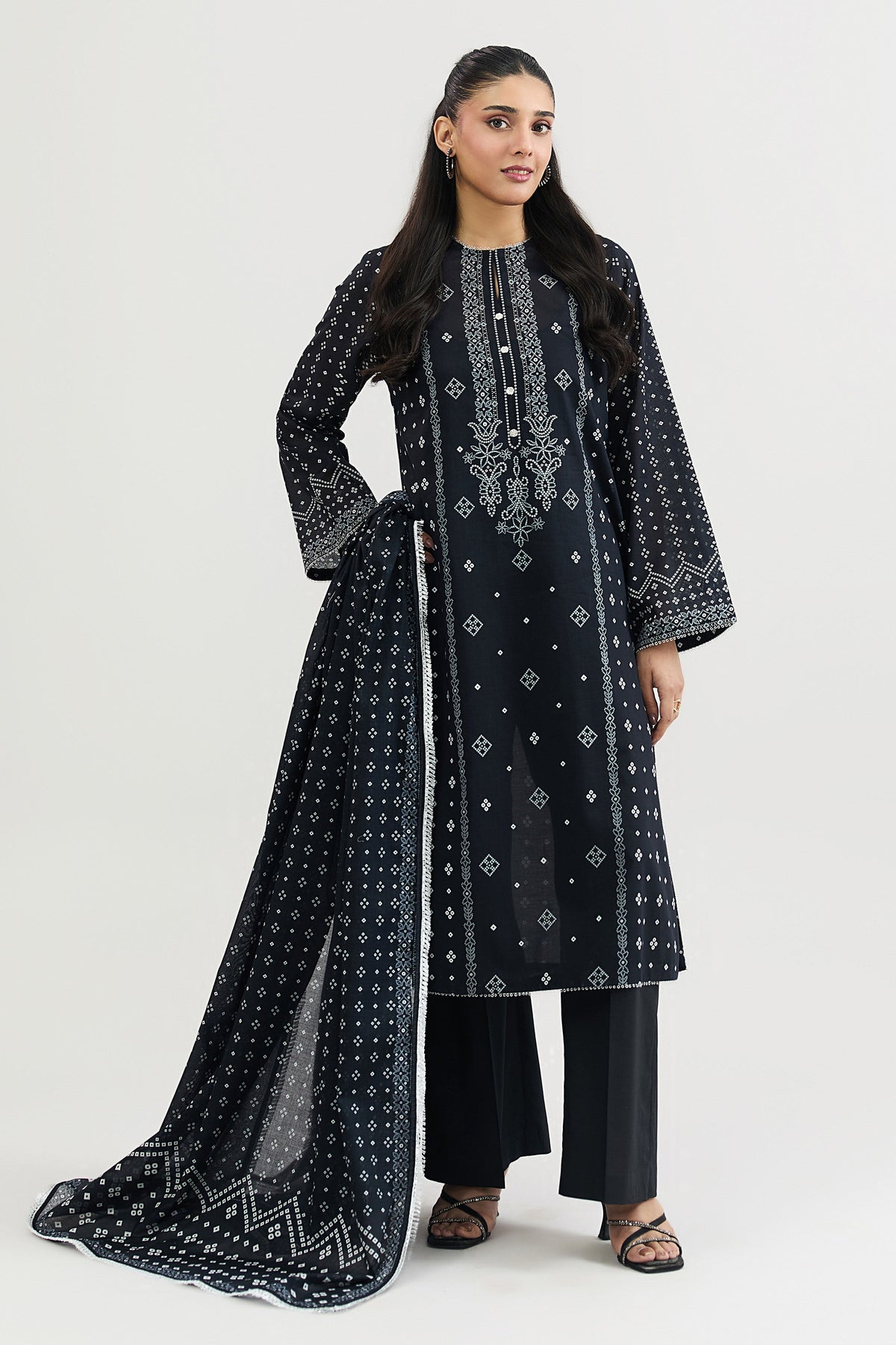 LAWN | PRINTED