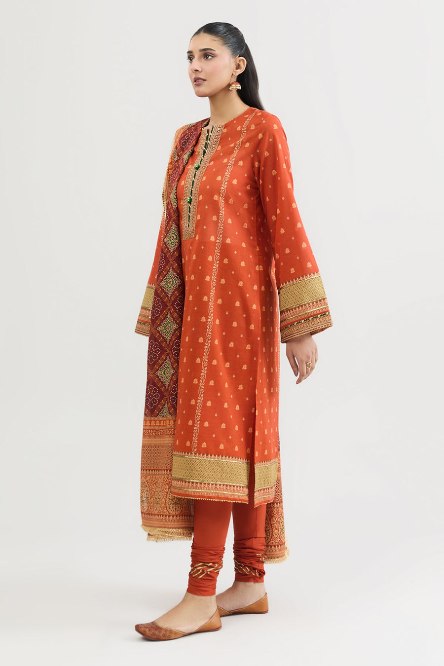 LAWN | EMBROIDERED - Pehnaawaa