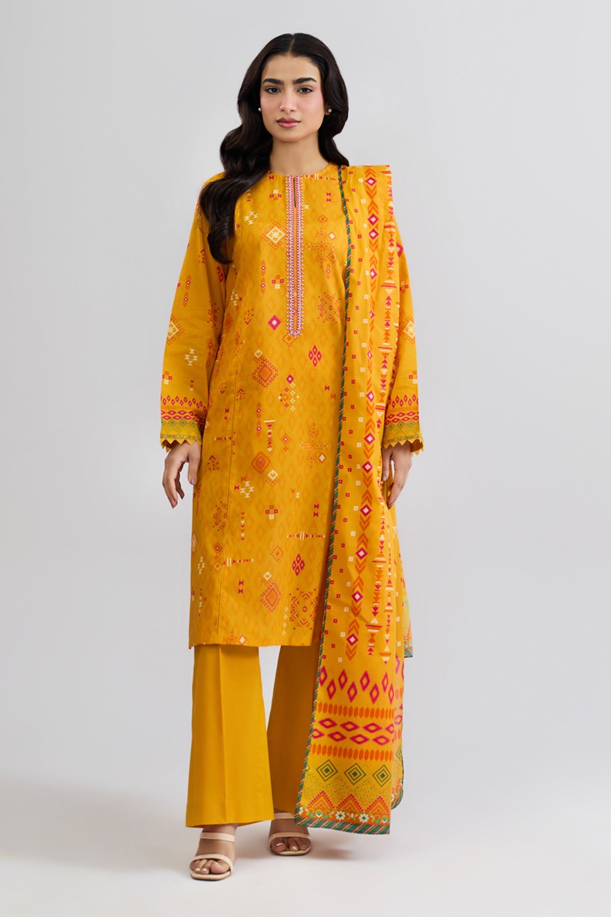 LAWN | PRINTED