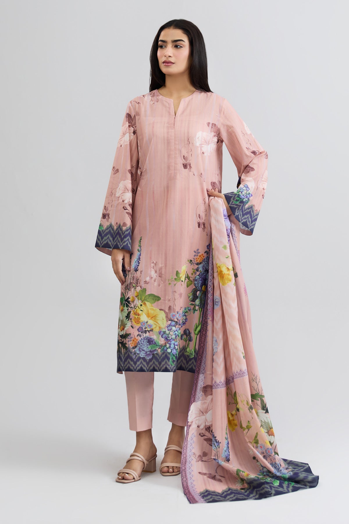 LAWN | PRINTED