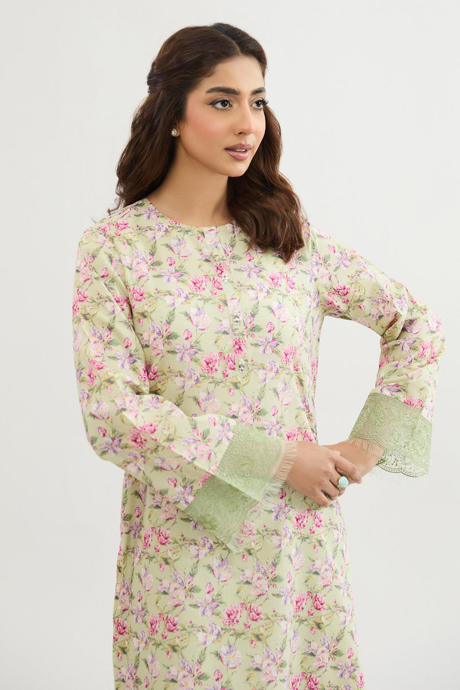 LAWN | EMBROIDERED - Pehnaawaa