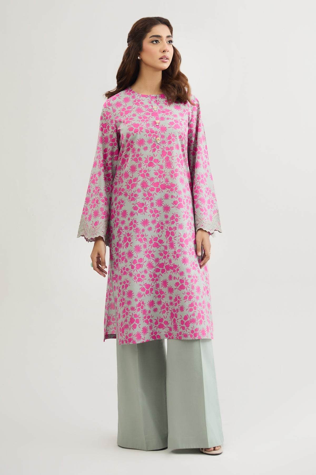 LAWN | EMBROIDERED