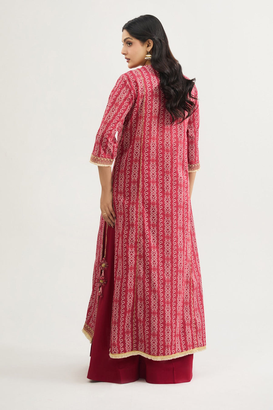 LAWN | EMBROIDERED - Pehnaawaa