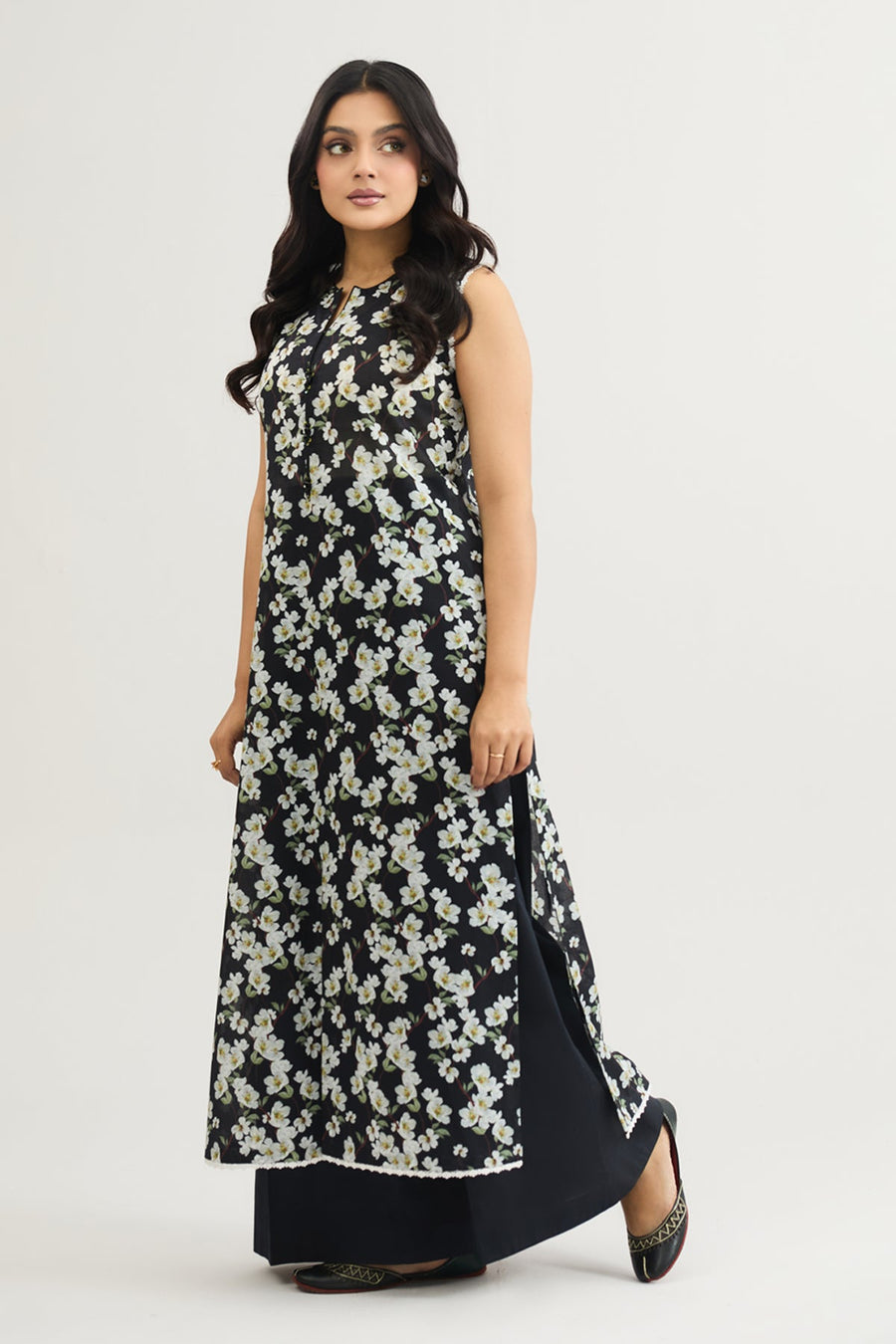 LAWN | PRINTED - Pehnaawaa
