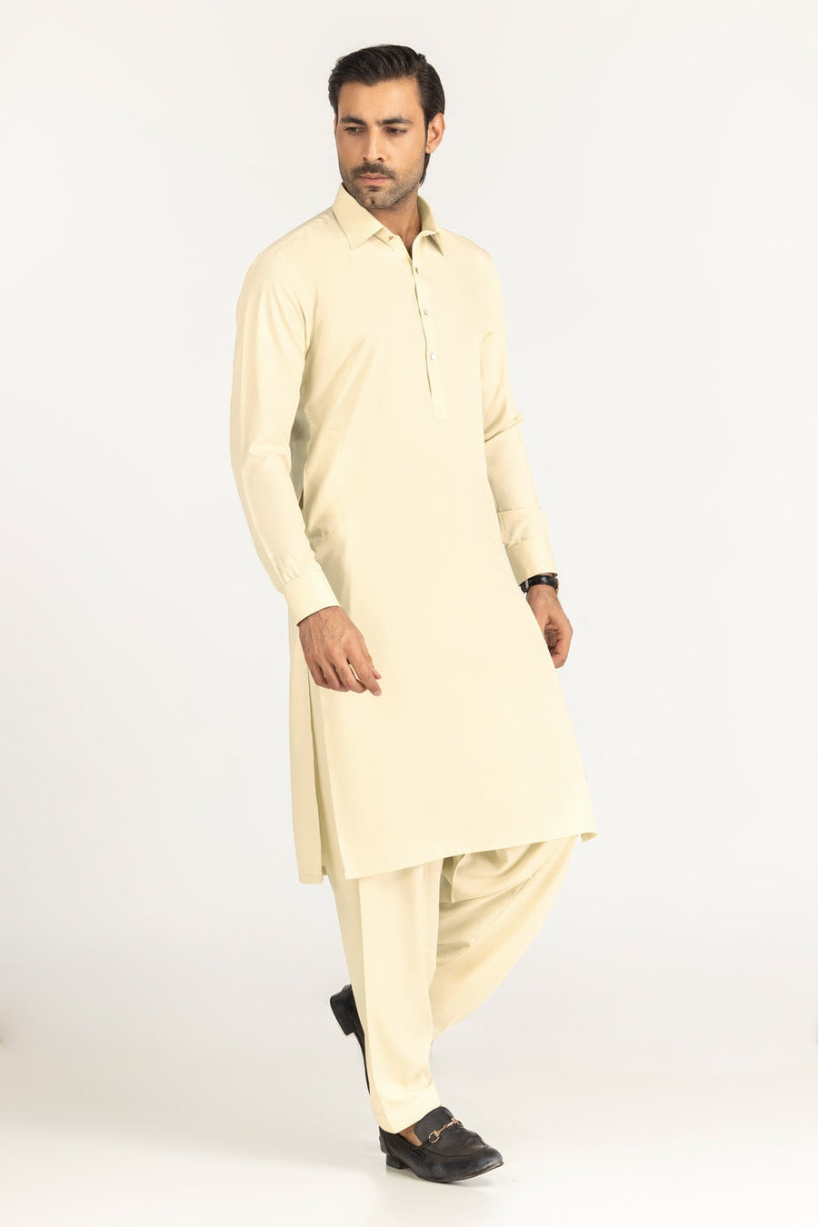 Off-White Cotton 2-Piece Kurta Set | Collar Placket