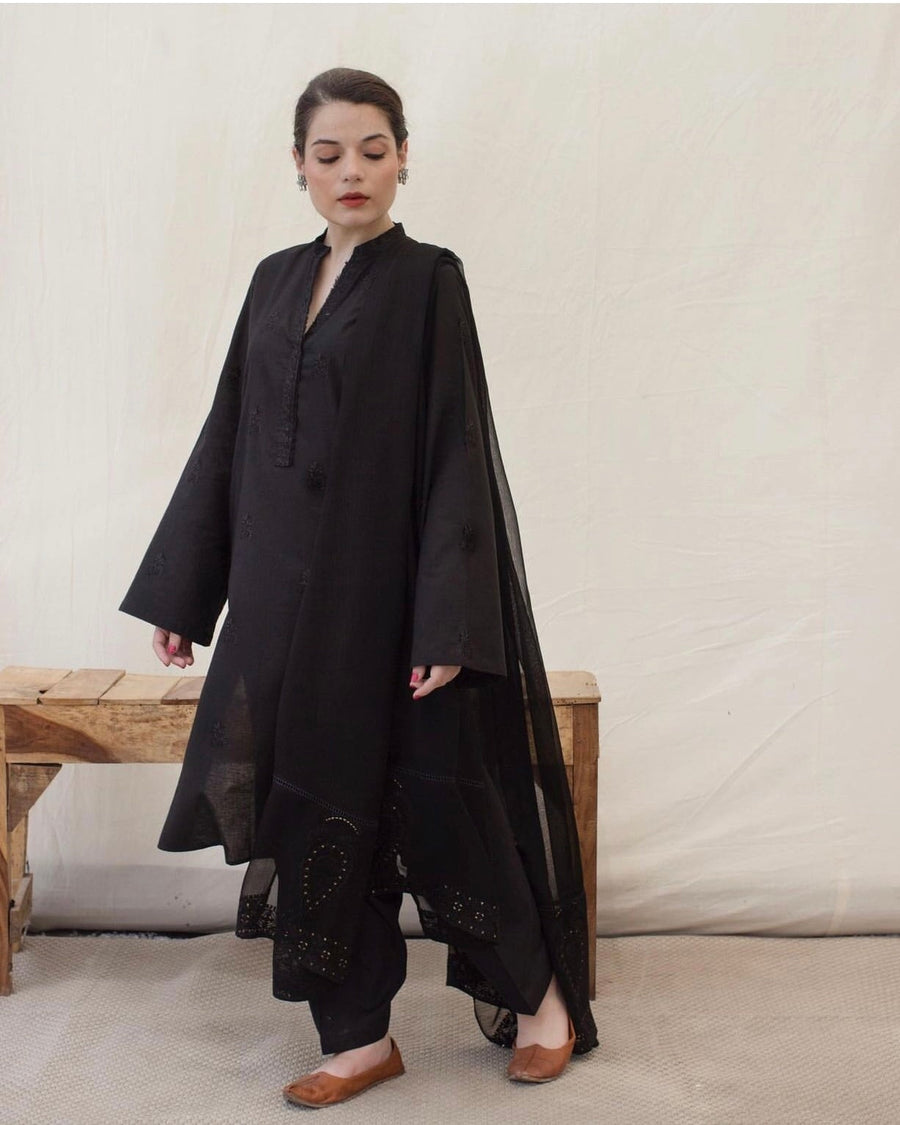 Black | 3-Piece Stitched Suit