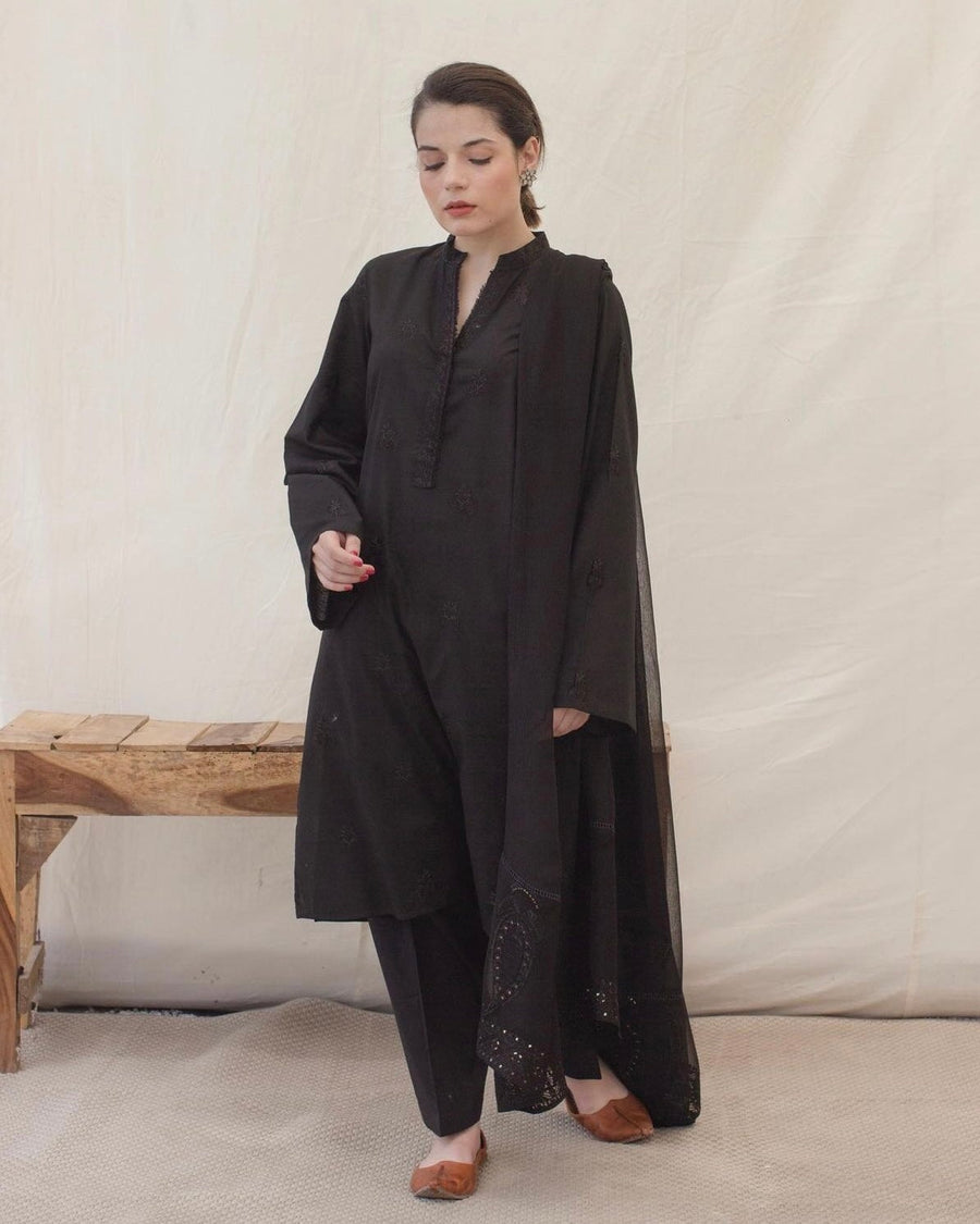 Black | 3-Piece Stitched Suit