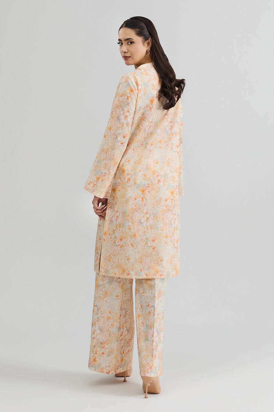 LAWN | EMBROIDERED - Pehnaawaa