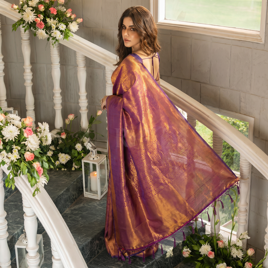 Wine Purple Woven Kanjivaram Saree - Pehnaawaa