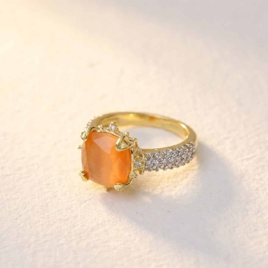 Cubic Zircons Ring With Gold Polish - Pehnaawaa