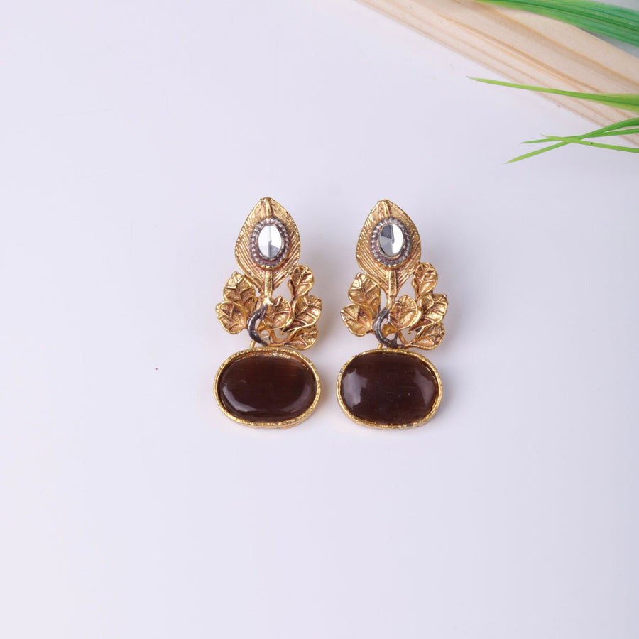 Designer's Leaf Studs - Pehnaawaa