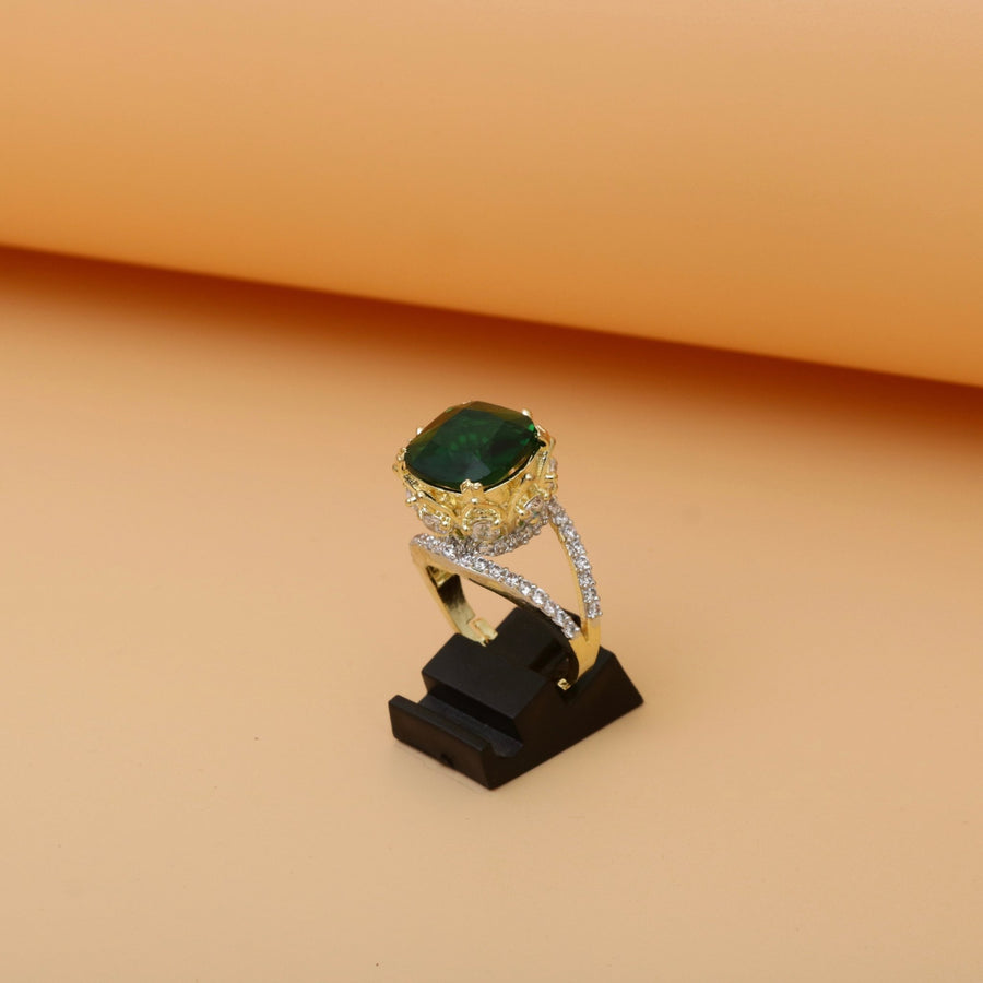 Diamonds Crystals Ring - Pehnaawaa