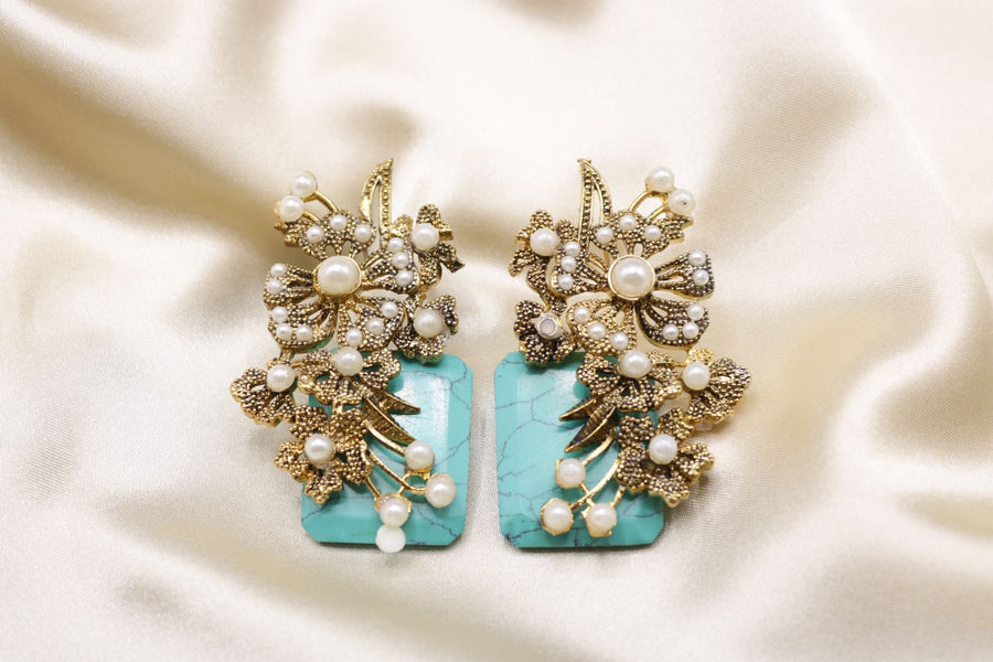 Hand crafted Earings - Pehnaawaa