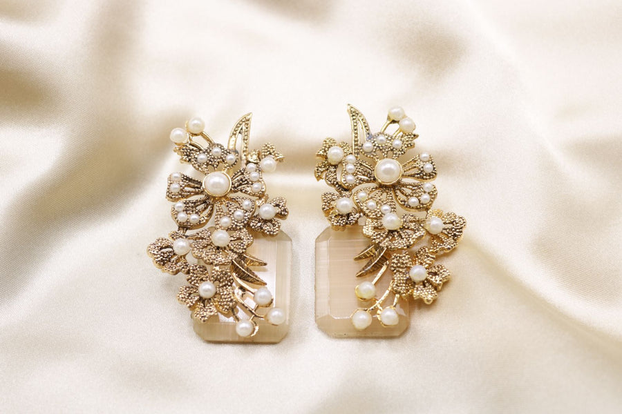 Hand crafted Earings - Pehnaawaa