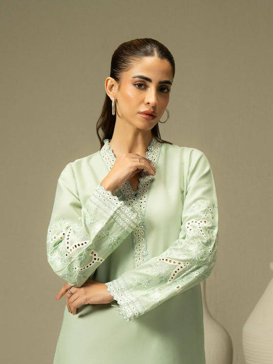 Khaddar Shirt - Embroidered (Pret) - Pehnaawaa