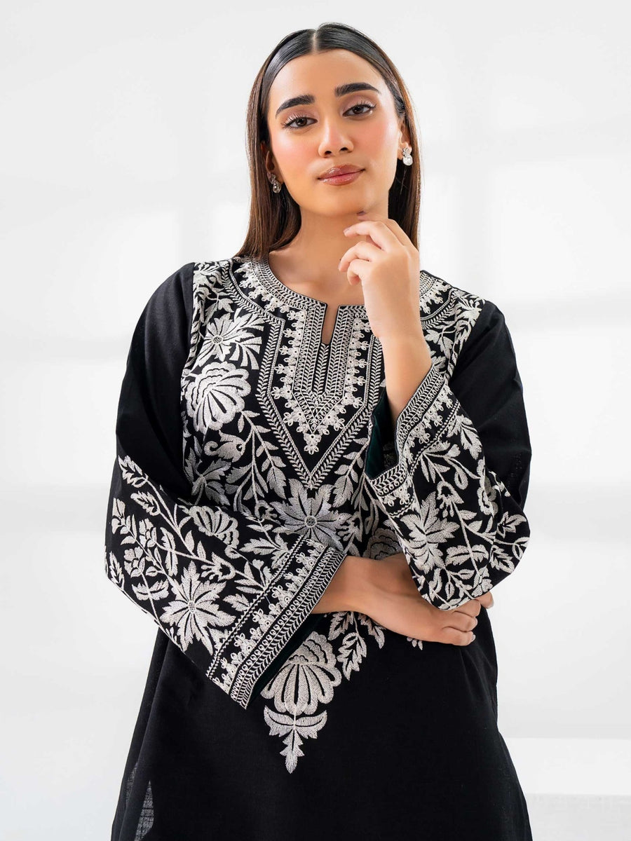 Khaddar Shirt - Embroidered (Pret) - Pehnaawaa