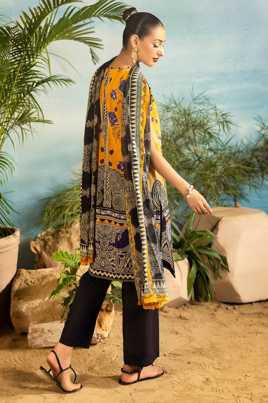 3PC Printed Lawn Summer Dress Set - Pehnaawaa
