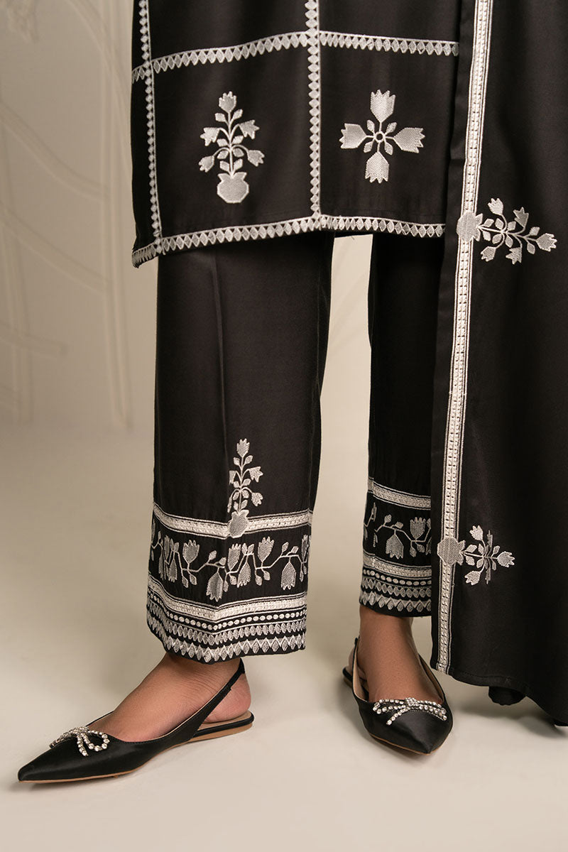 NOIR ECRU-3PC (SHIRT, TROUSER & DUPATTA) - Pehnaawaa