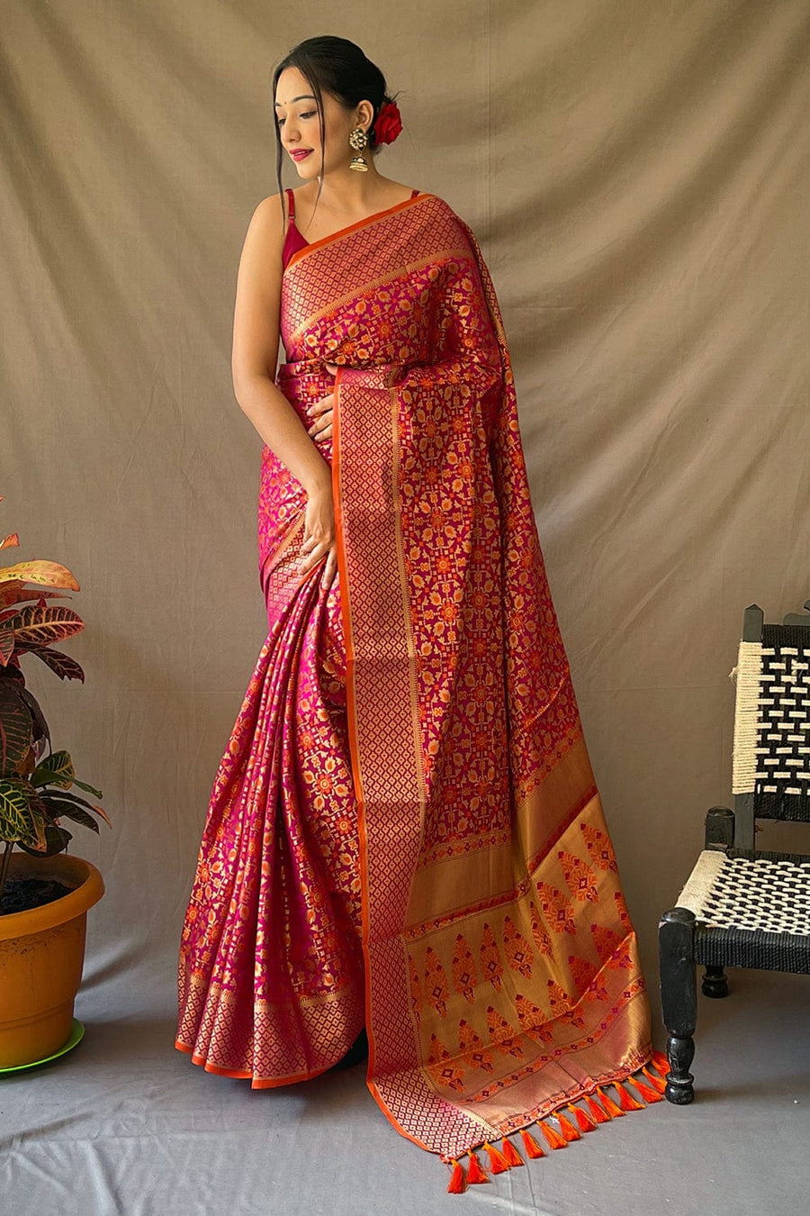 Magenta Pink Patola Saree - Pehnaawaa
