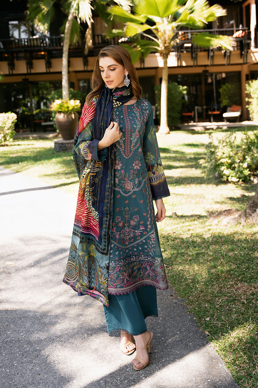 Teal Garden Embroidered Lawn 3-Piece Suit with Printed Silk Dupatta - Pehnaawaa