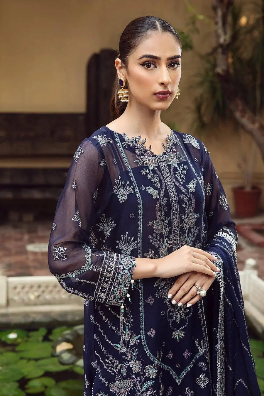 AF-CH-2076-Shaahana