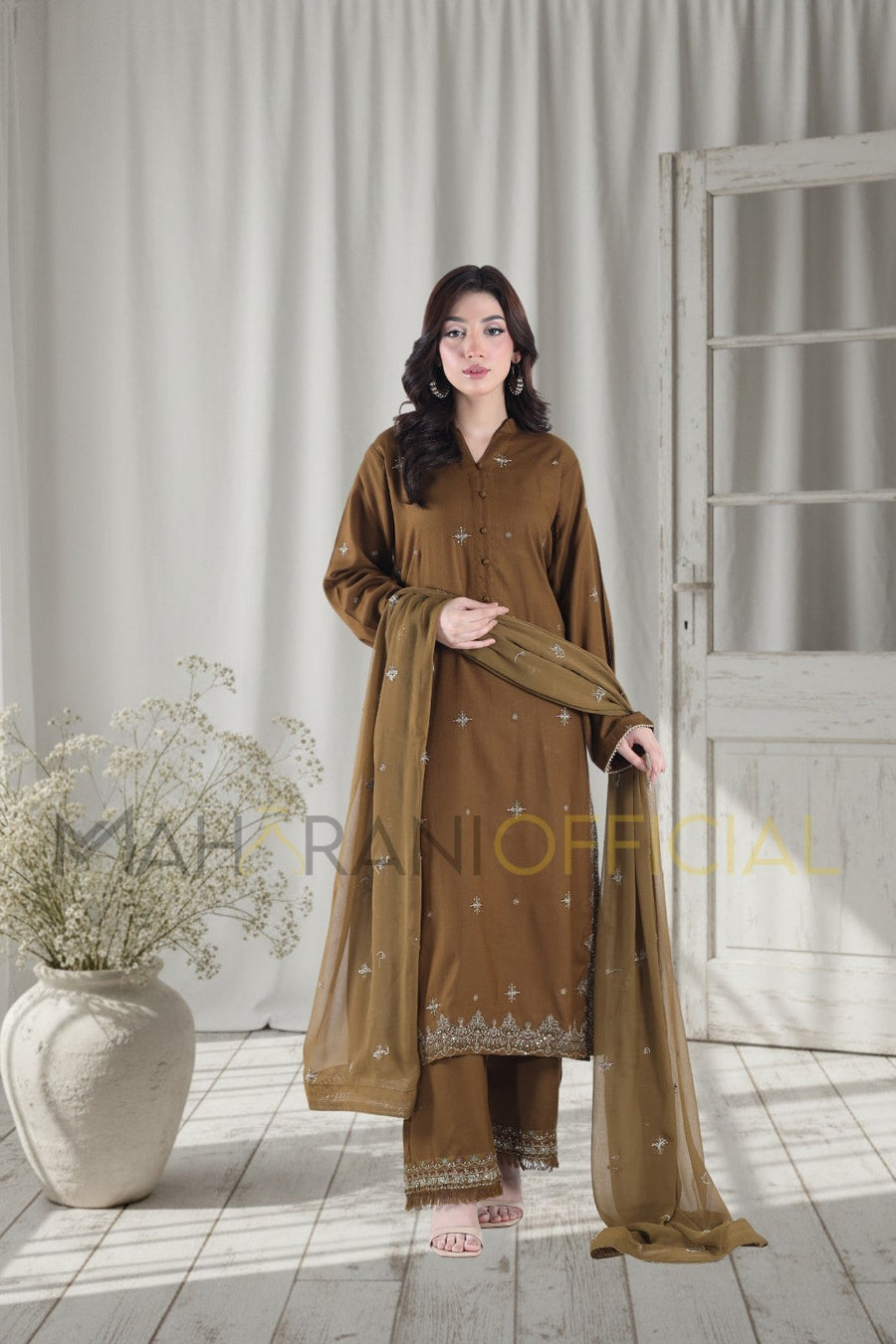 Shahmeen 3 piece ready to wear winter collection for women