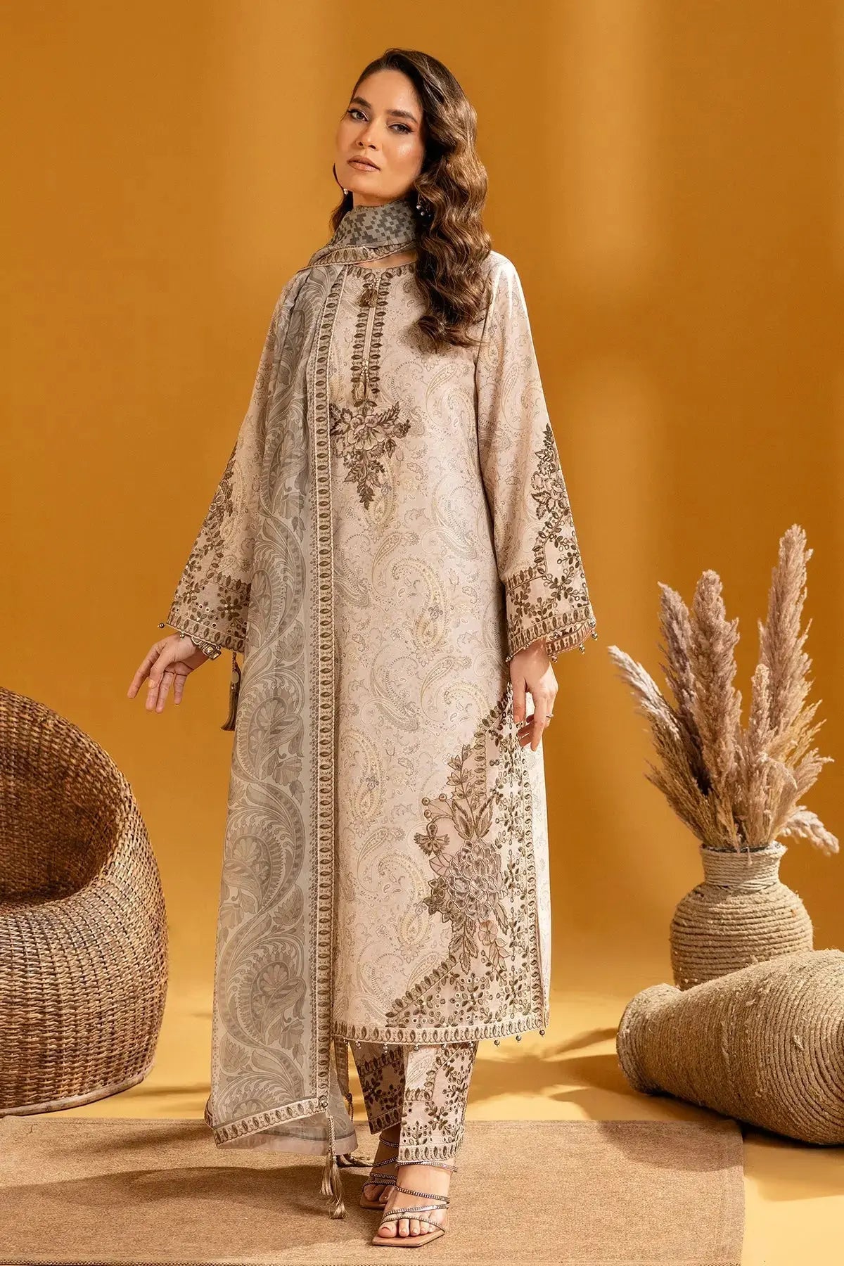 AF-EPL-7009-Hira