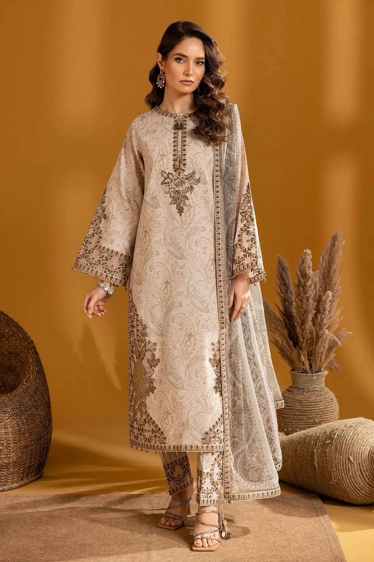 AF-EPL-7009-Hira