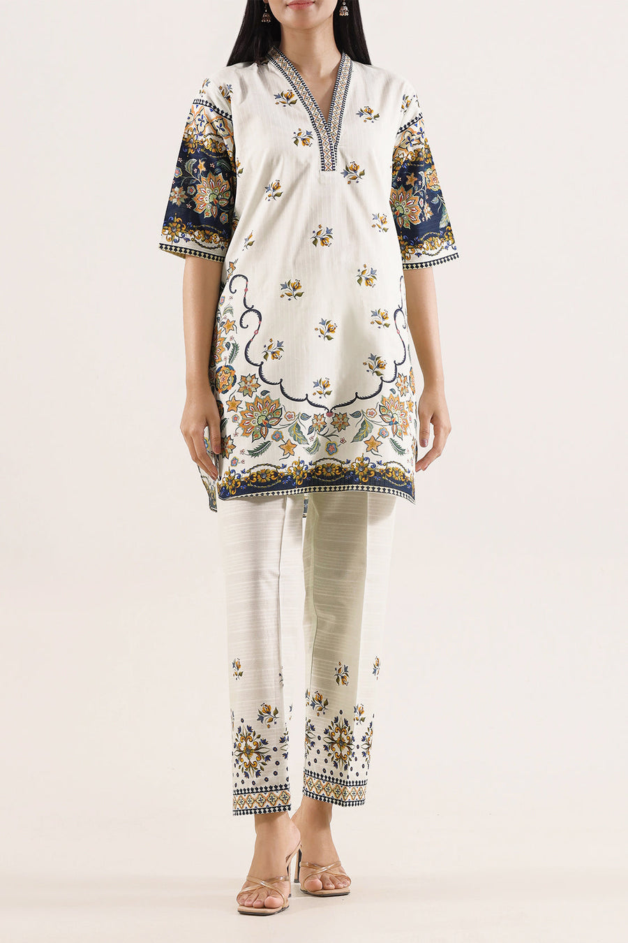 Printed Strip Lawn Stitched Shirt - Pehnaawaa
