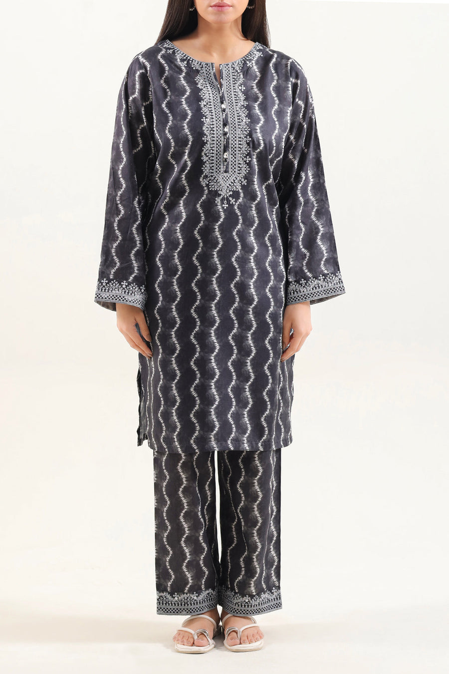 Printed Embroidered Arabic Lawn Stitched 2 Piece (Shirt/Trouser) - Pehnaawaa