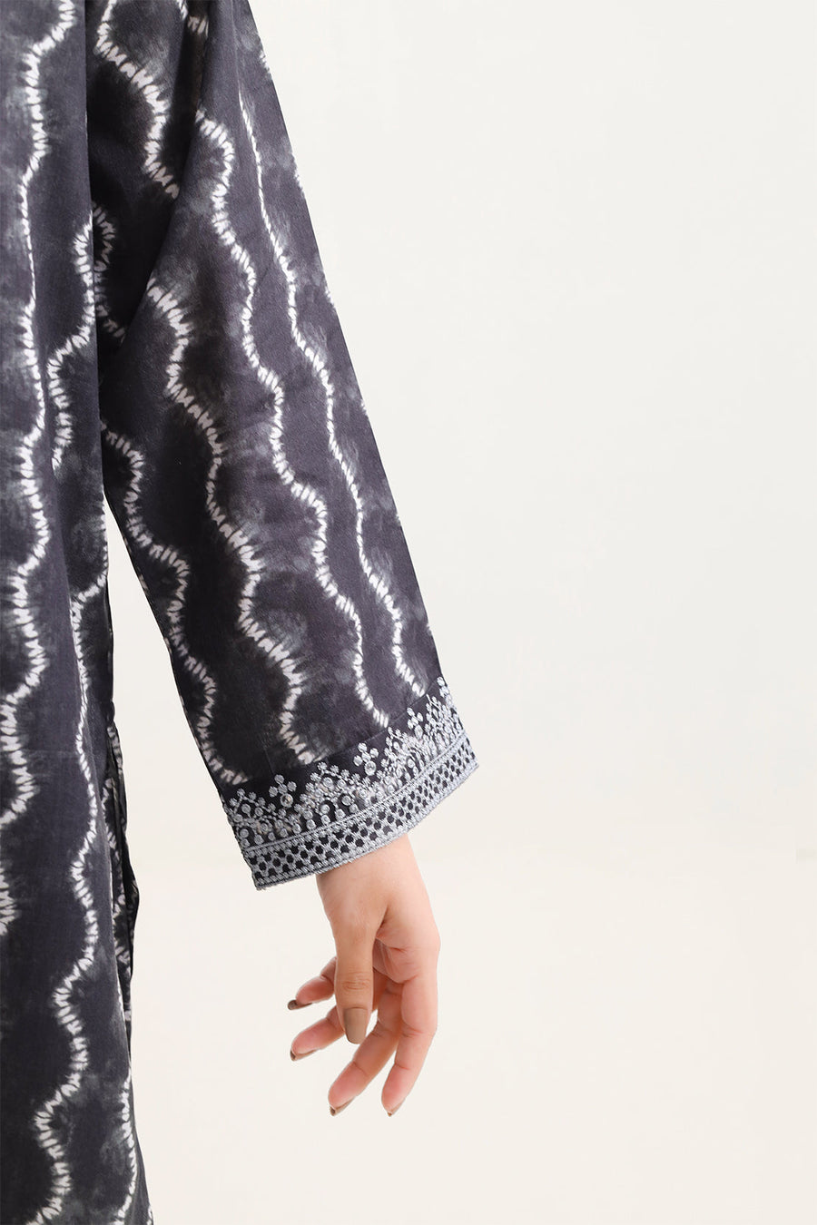 Printed Embroidered Arabic Lawn Stitched 2 Piece (Shirt/Trouser) - Pehnaawaa