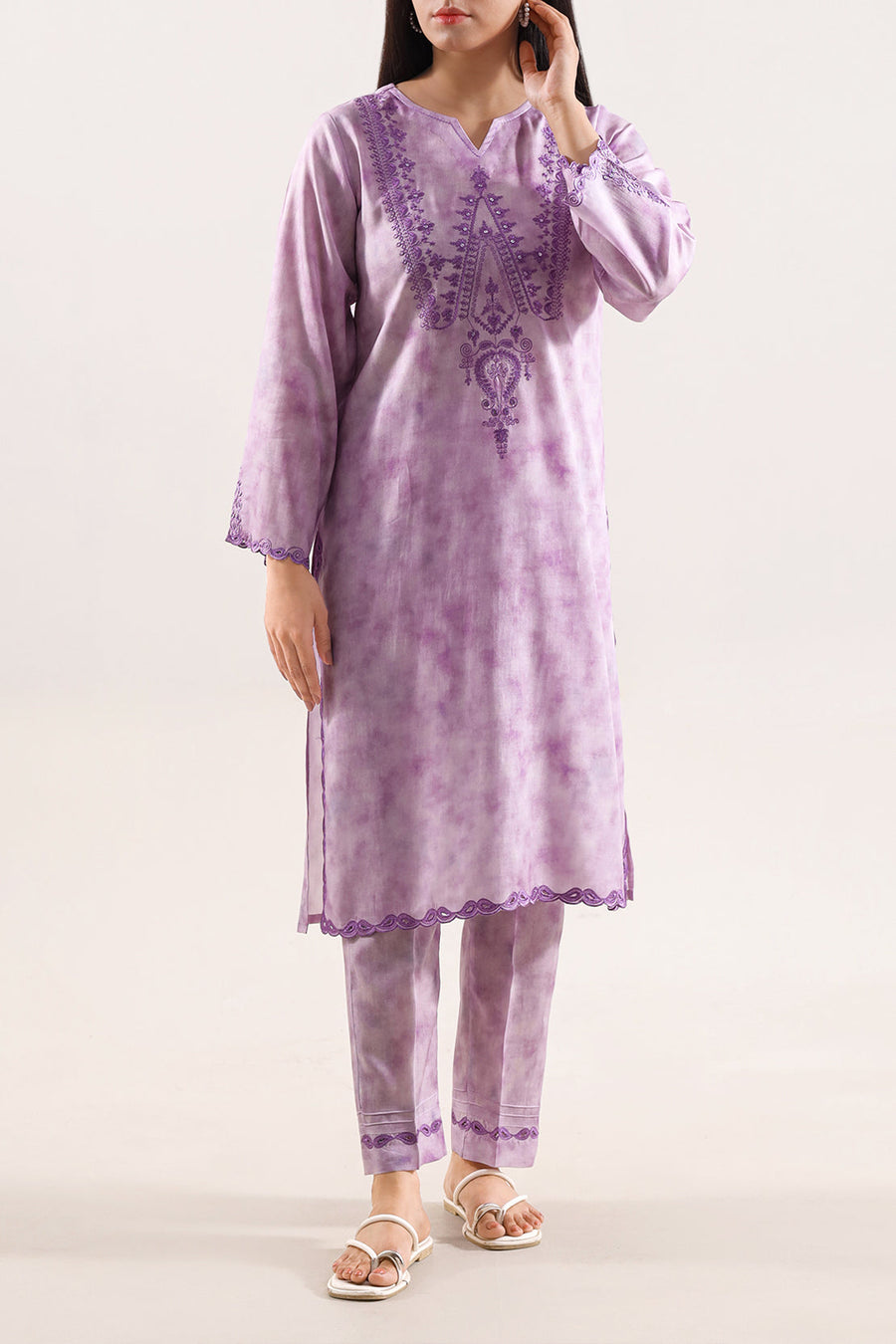 Printed Lawn Embroidered | Stitched 2803 122803 - Pehnaawaa