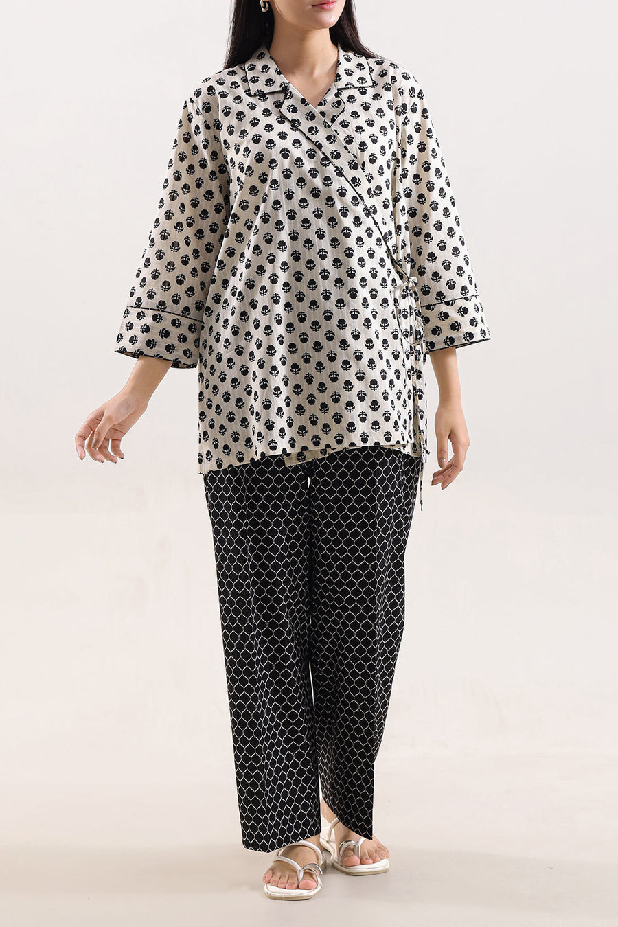 Printed Lawn Stitched 2 Piece (Shirt/Trouser) - Pehnaawaa