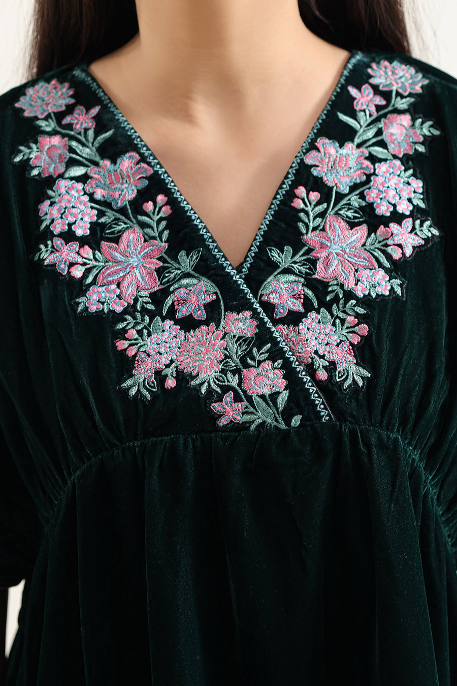 Green Velvet Embroidered | Stitched - Pehnaawaa