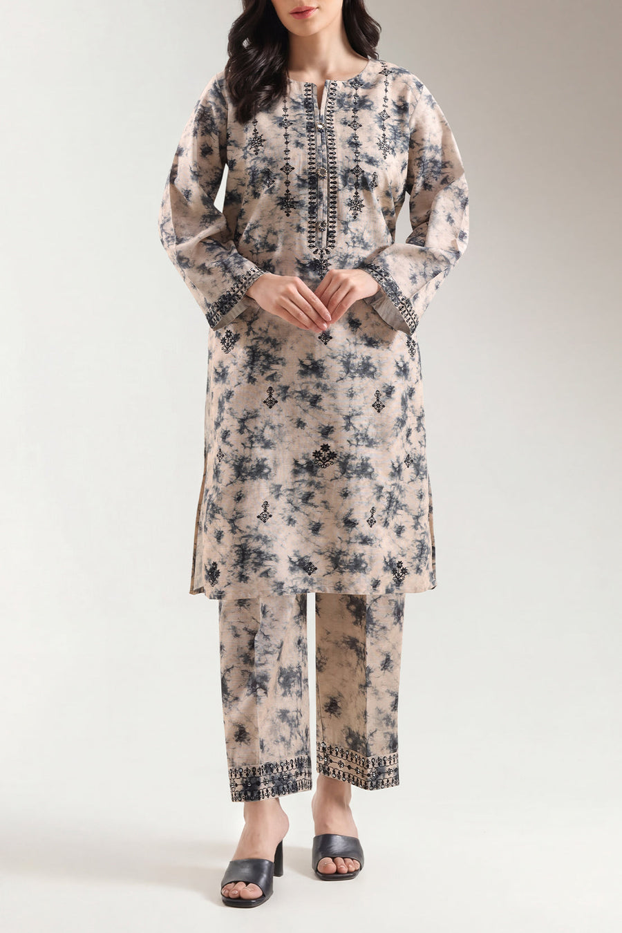 Printed Khaddar Embroidered | Stitched 1263 141263 - Pehnaawaa