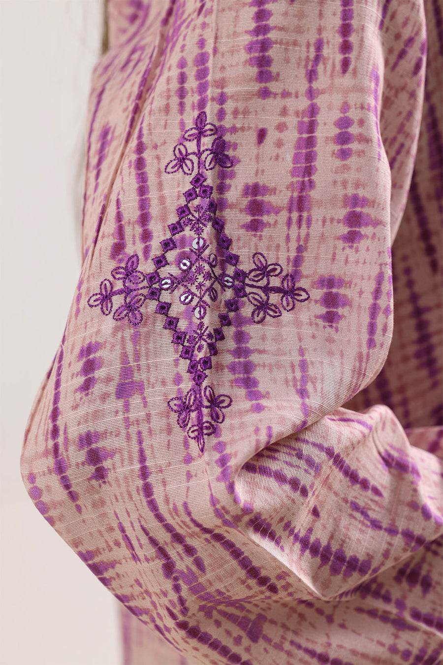 Printed Embroidered Khaddar Stitched 2 Piece (Shirt/Trouser) - Pehnaawaa