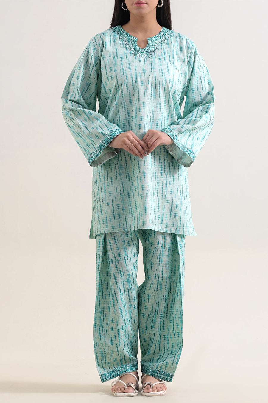 Printed Embroidered Khaddar Stitched 2 Piece (Shirt/Trouser) - Pehnaawaa