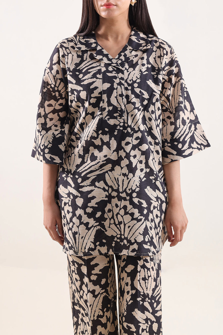 Printed Khaddar Stitched 2 Piece (Shirt/Trouser) - Pehnaawaa