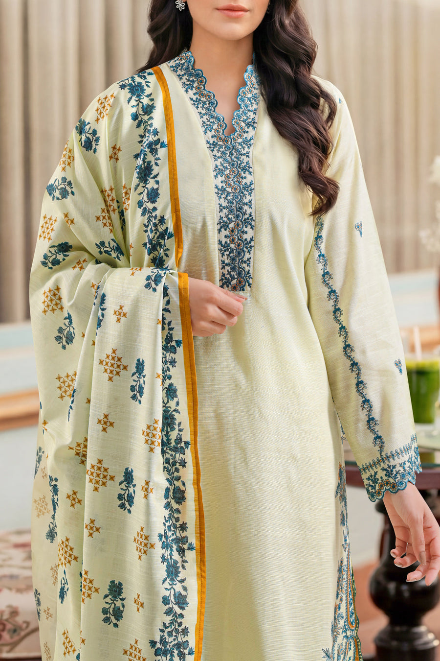 Solid Embroidered Khaddar Stitched 3 Piece - Pehnaawaa