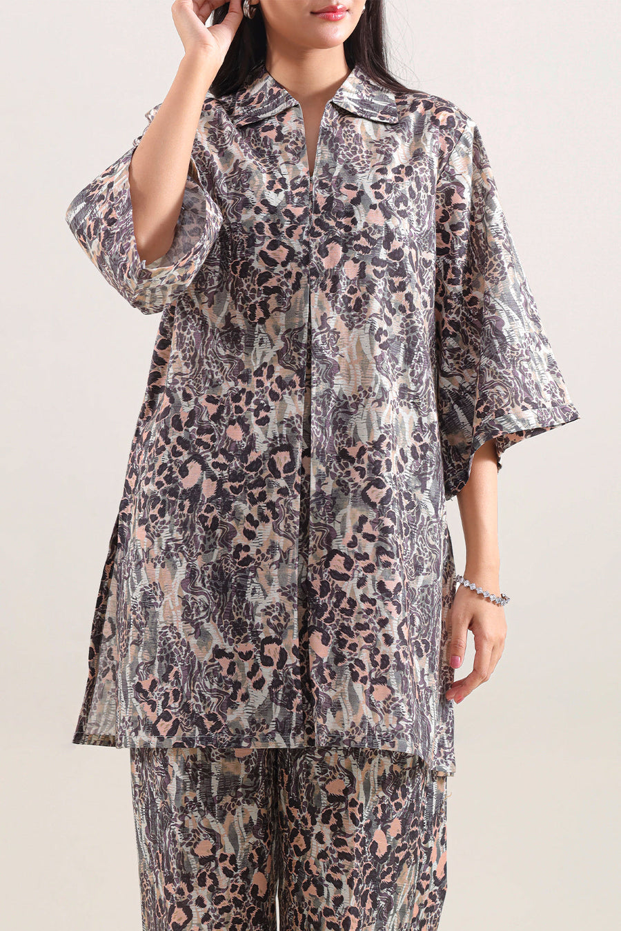 Printed Khaddar Stitched 2 Piece (Shirt/Trouser) - Pehnaawaa