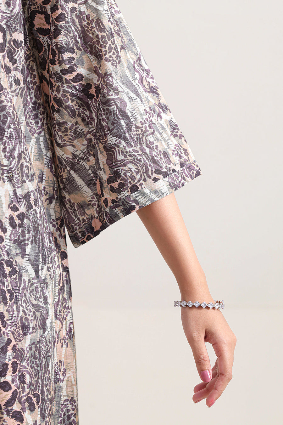 Printed Khaddar Stitched 2 Piece (Shirt/Trouser) - Pehnaawaa