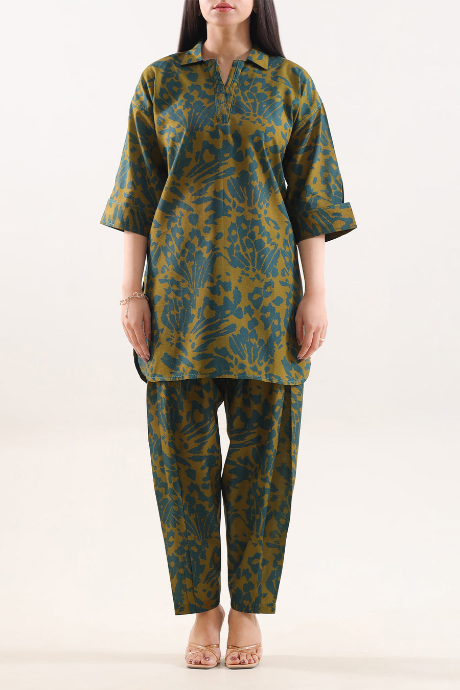 Printed Khaddar Stitched 2 Piece (Shirt/Trouser) - Pehnaawaa