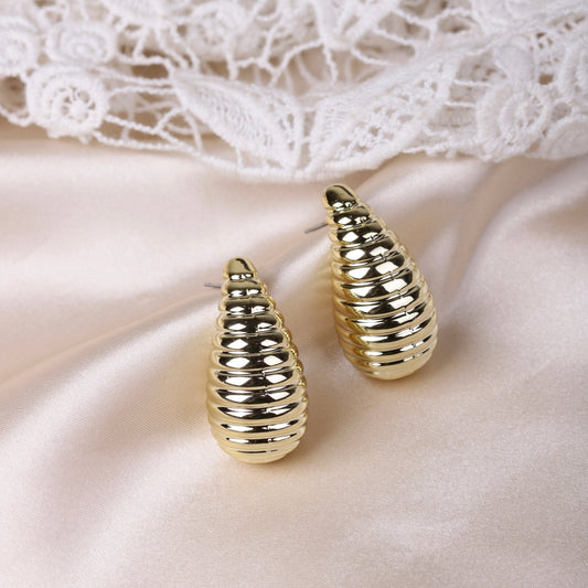 Swirl Drop Studs - Pehnaawaa