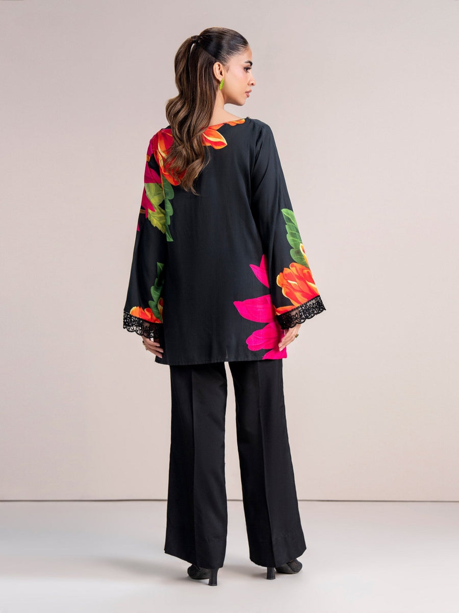 Viscose Kurti (Pret) - Embroidered (Pret) - Pehnaawaa